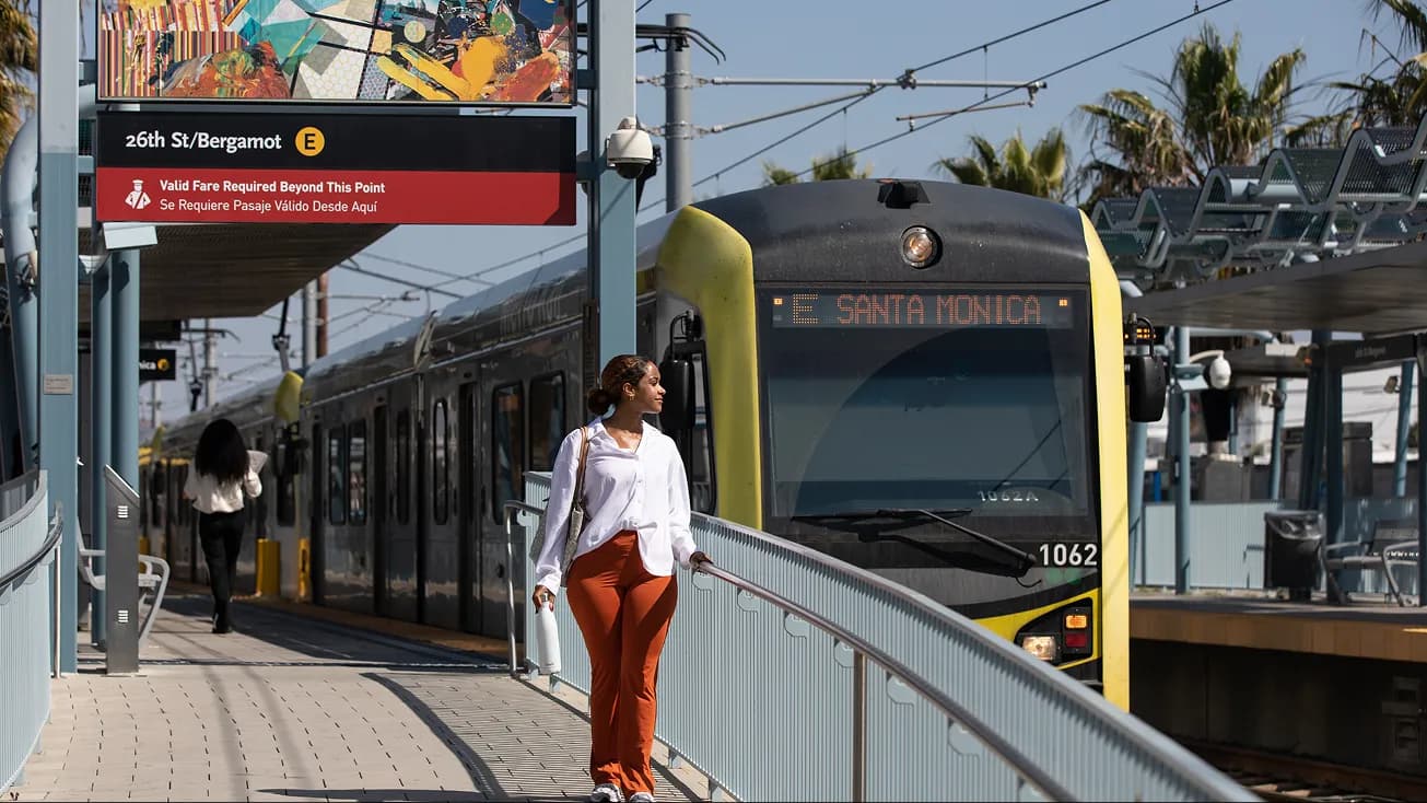 Transportation and parking at the Los Angeles Campus