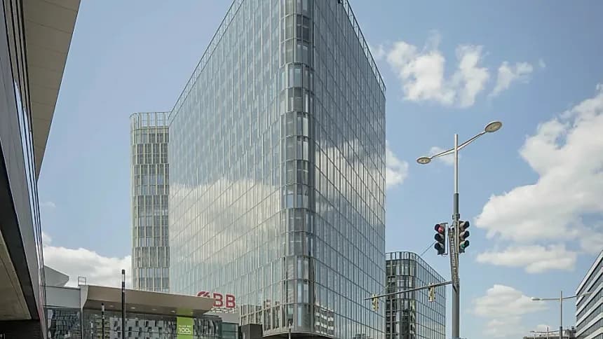 Vienna Center photo 1 of 8