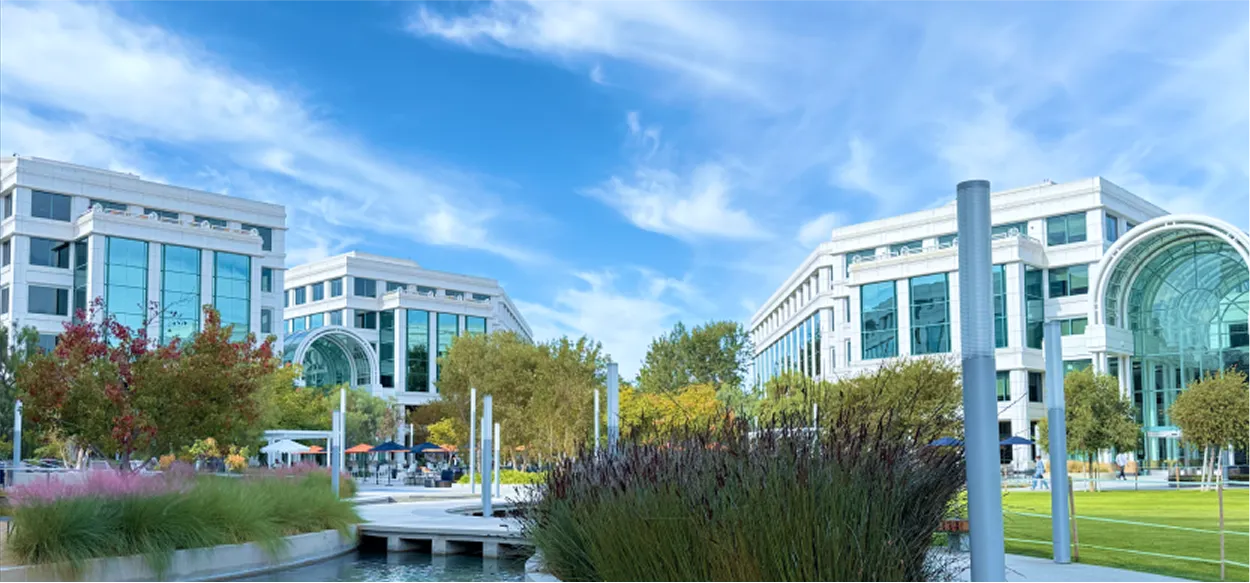 Outside view of the Meridian University Los Angeles Campus