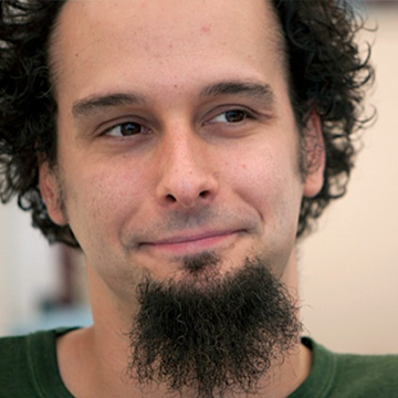 zak stein headshot